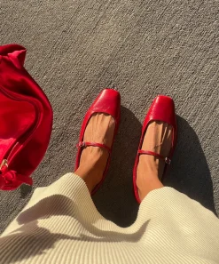 REYES BALLET FLATS RED CRINKLE PATENT^Dolce Vita Online