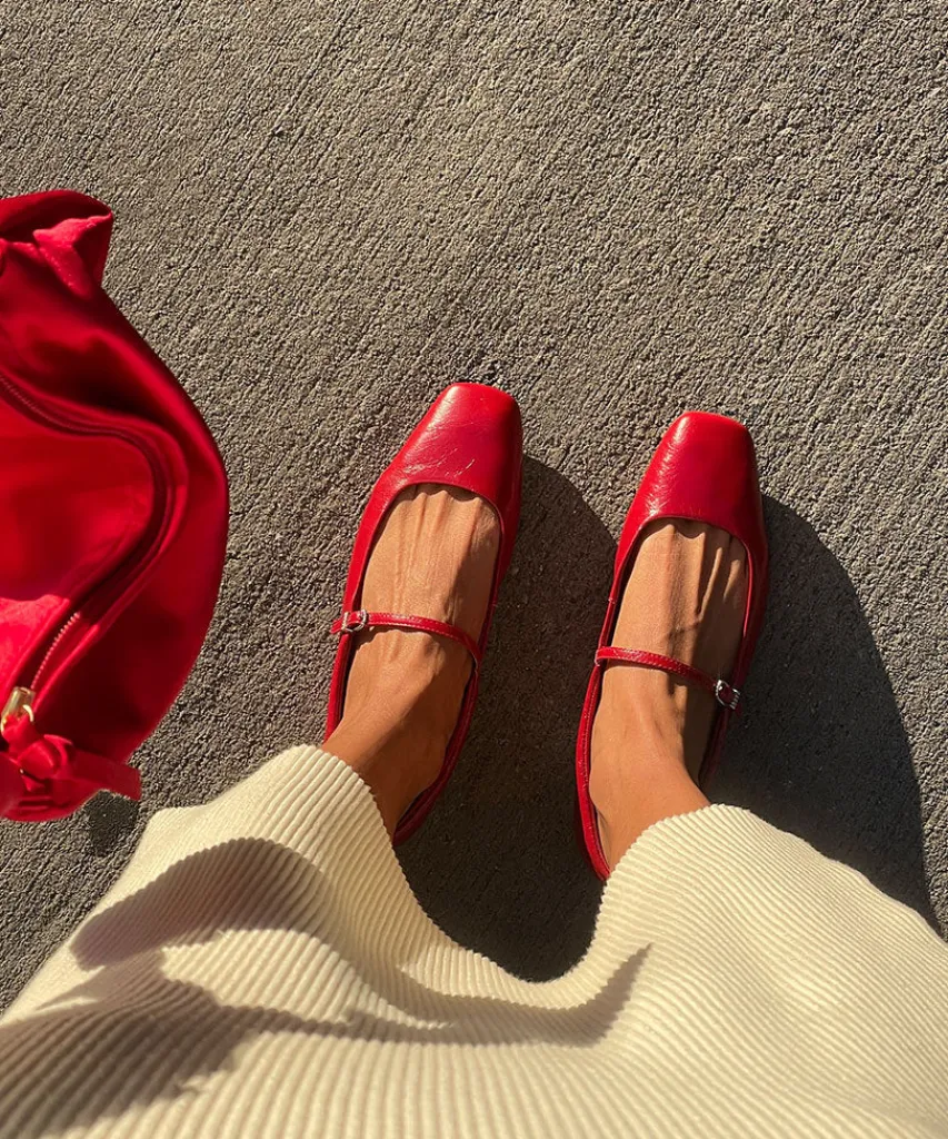 REYES BALLET FLATS RED CRINKLE PATENT^Dolce Vita Online