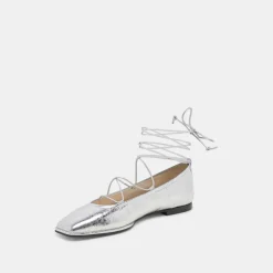 RYDER BALLET FLATS SILVER DISTRESSED LEATHER^Dolce Vita Outlet