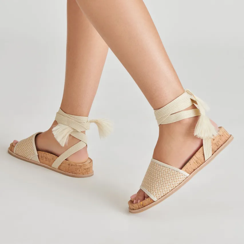 SALACY SANDALS WHITE NATURAL RAFFIA^Dolce Vita Outlet
