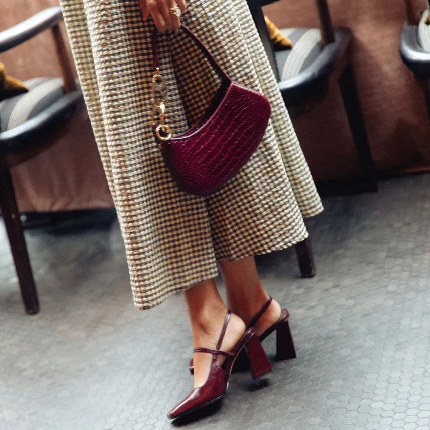 SOYER HEELS BURGUNDY CRINKLE PATENT^Dolce Vita Clearance