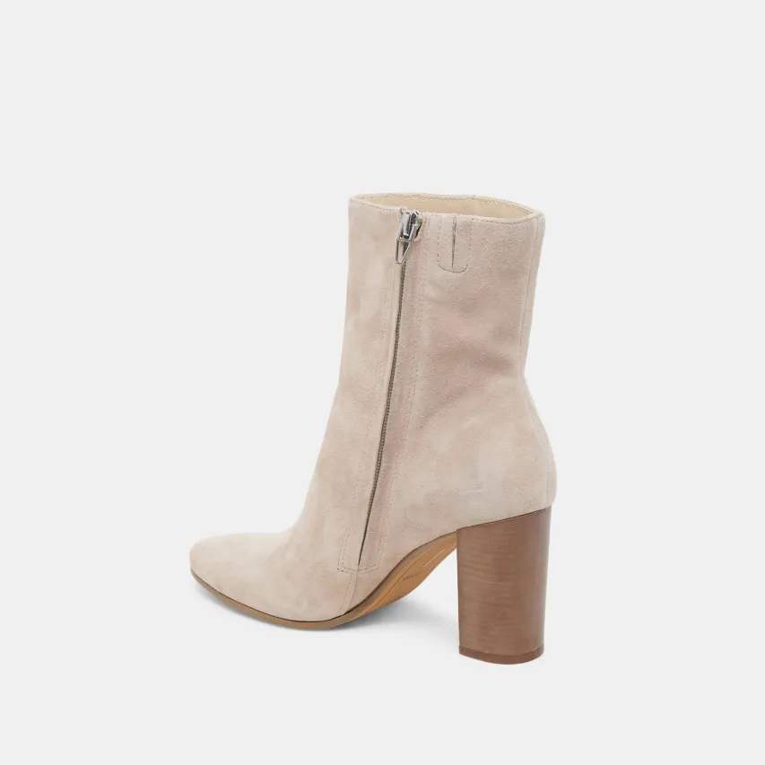 SUZY BOOTIES TAUPE SUEDE^Dolce Vita Hot