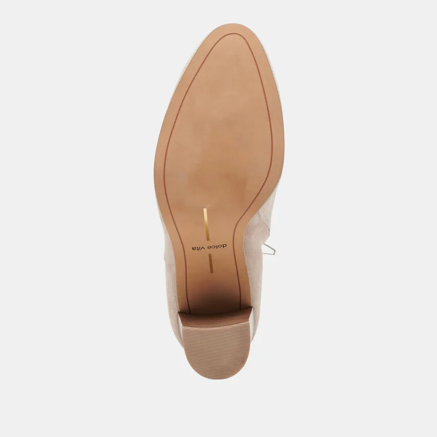 SUZY BOOTIES TAUPE SUEDE^Dolce Vita Hot