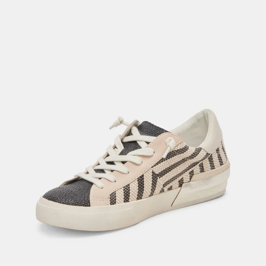 ZINA PATCH SNEAKERS BLACK BEIGE RAFFIA^Dolce Vita Hot