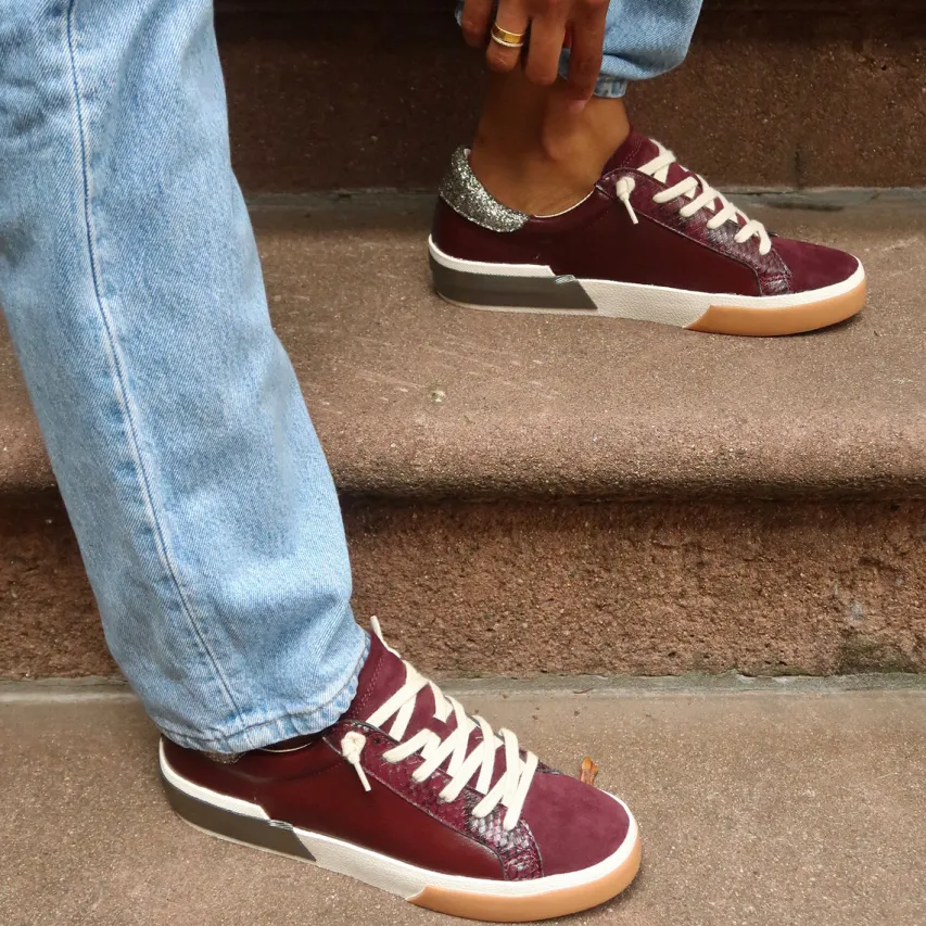 ZINA SNEAKERS BURGUNDY CRINKLE PATENT^Dolce Vita Online